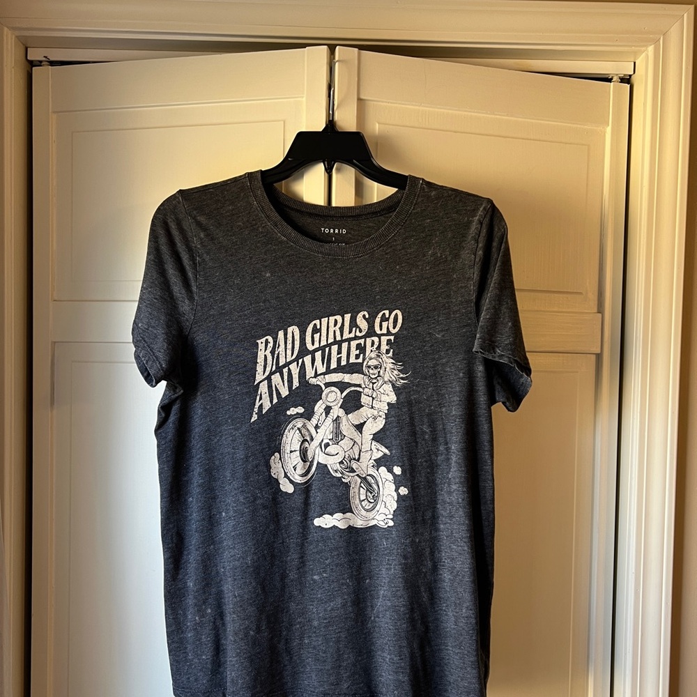 Torrid Classic Fit T-shirt. Size 1.